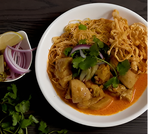 Thai curry noodles catered by Lish Food.